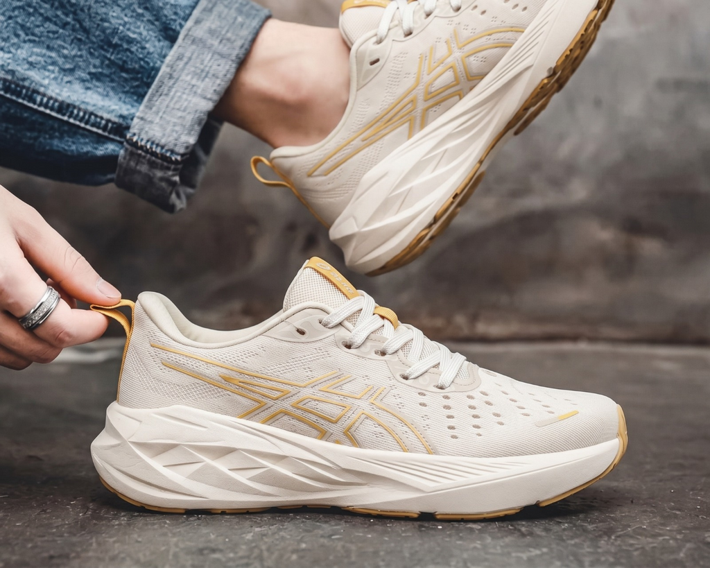 Asics - Beige